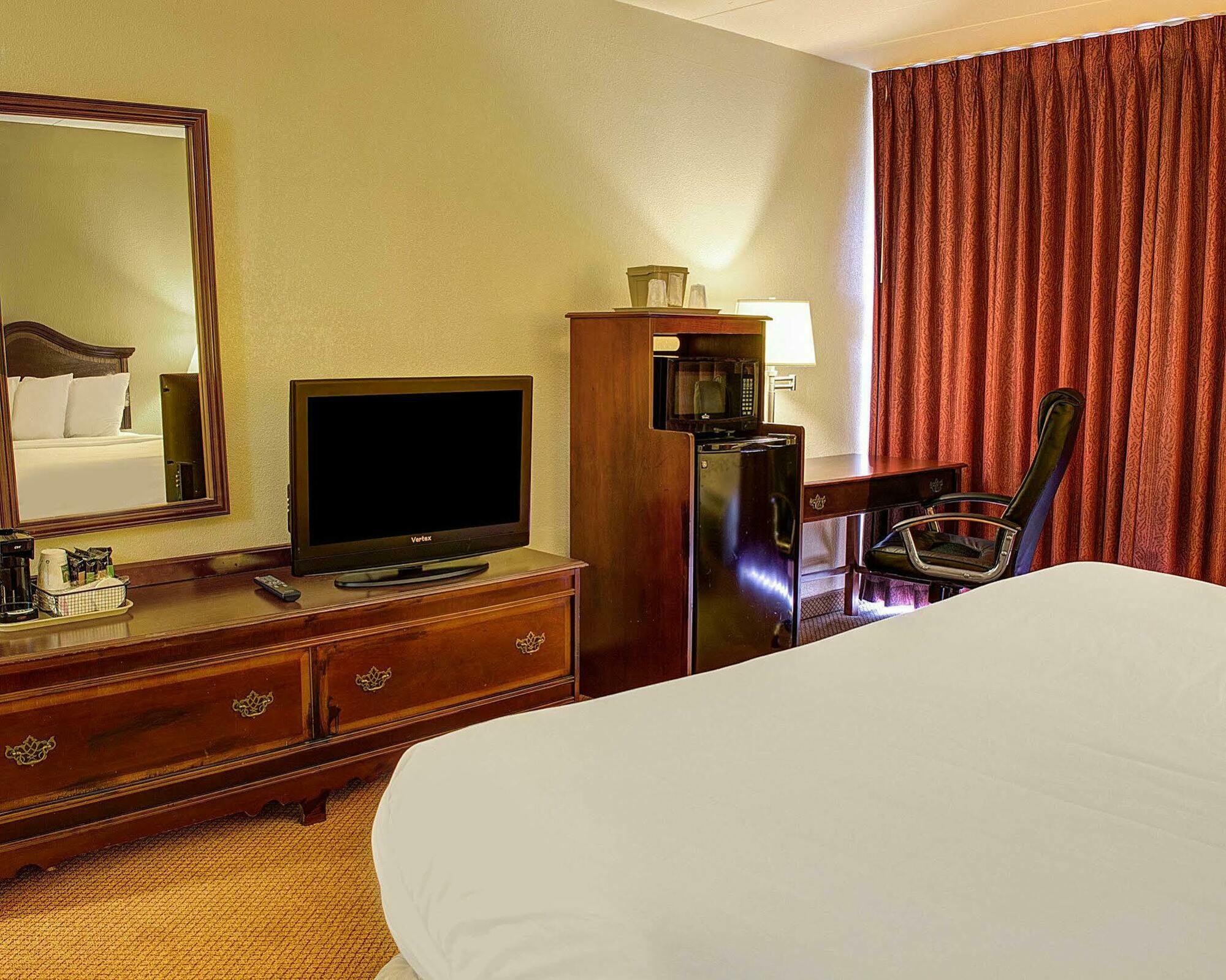 Quality Inn North Yellow Tavern Luaran gambar